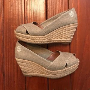 Tory Burch Espadrille Wedge // Tan // Size 7